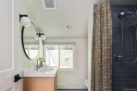 Tiny photo for 5 S Bedford Road, Pound Ridge, NY 10576 (MLS # 996496)