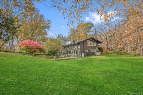 Tiny photo for 5 S Bedford Road, Pound Ridge, NY 10576 (MLS # 996496)