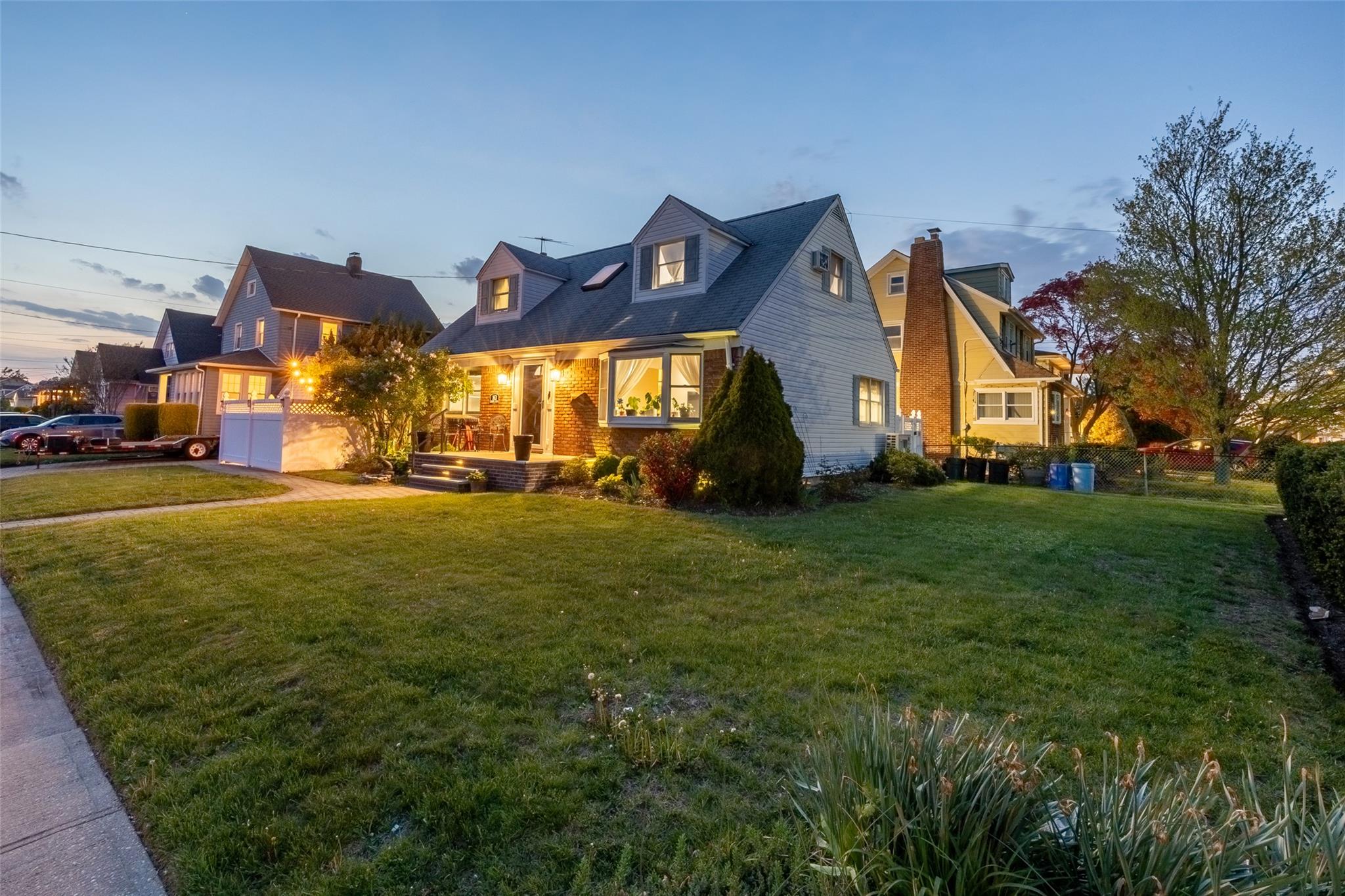 163 Bellevue Avenue