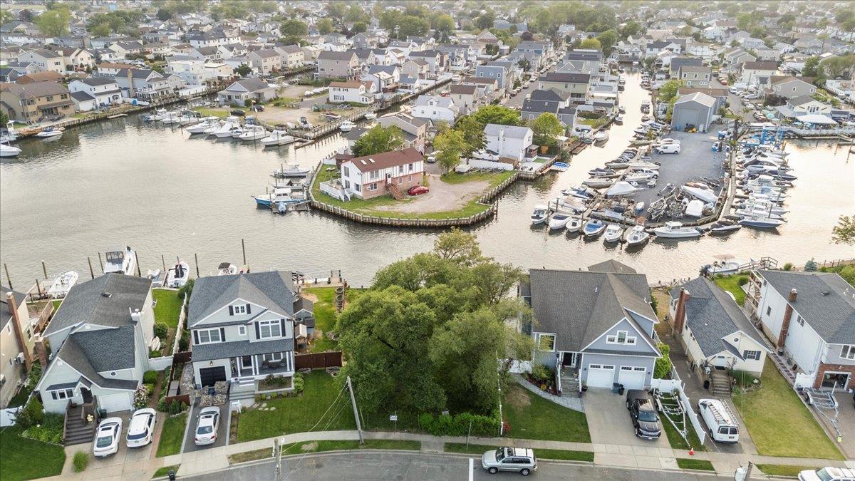 2536 Riverside Drive, Wantagh, New York image 5