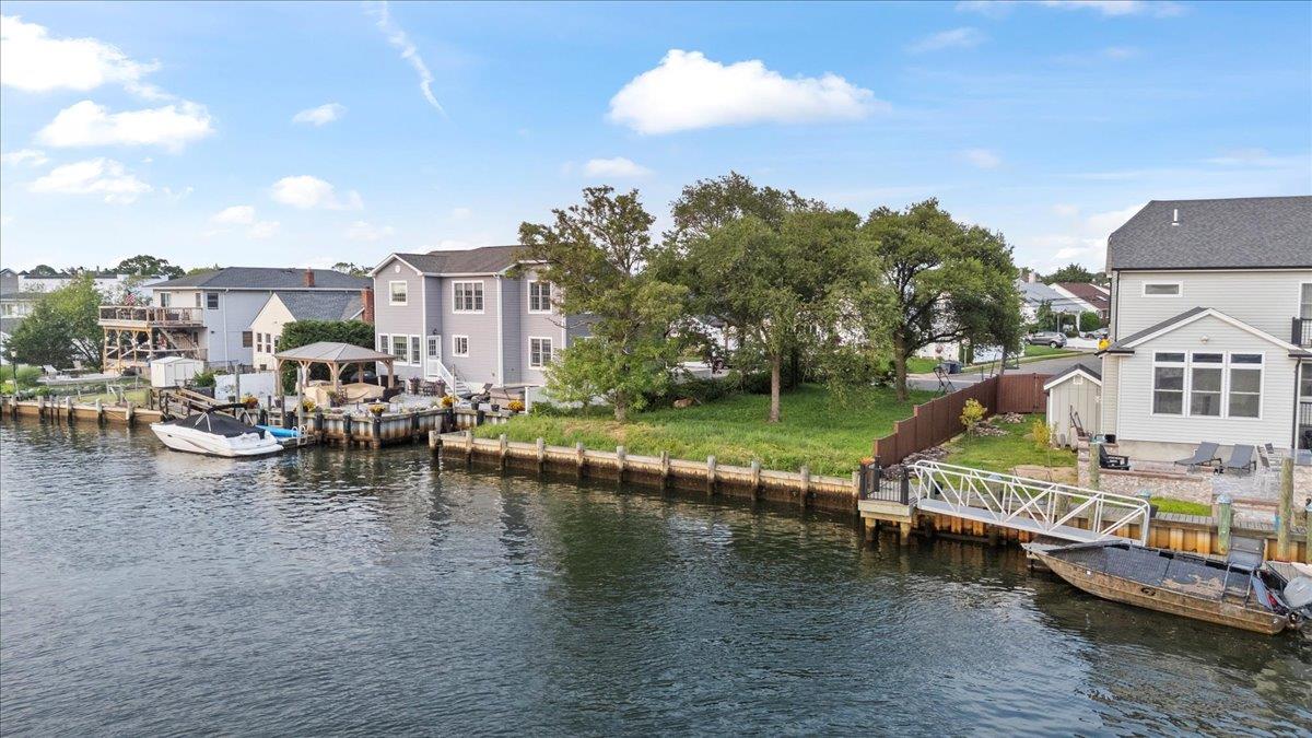 2536 Riverside Drive, Wantagh, New York image 9