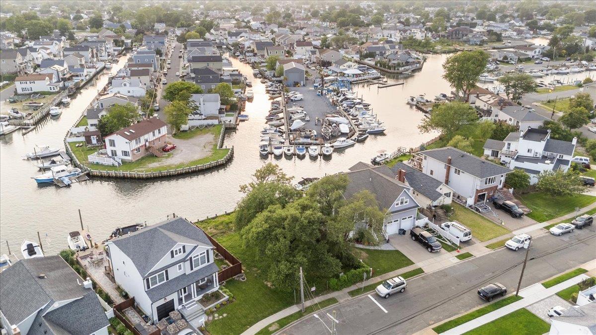 2536 Riverside Drive, Wantagh, New York image 6