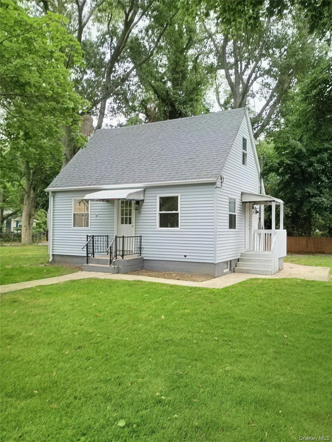 16 Neighborhood Road - Photo 2