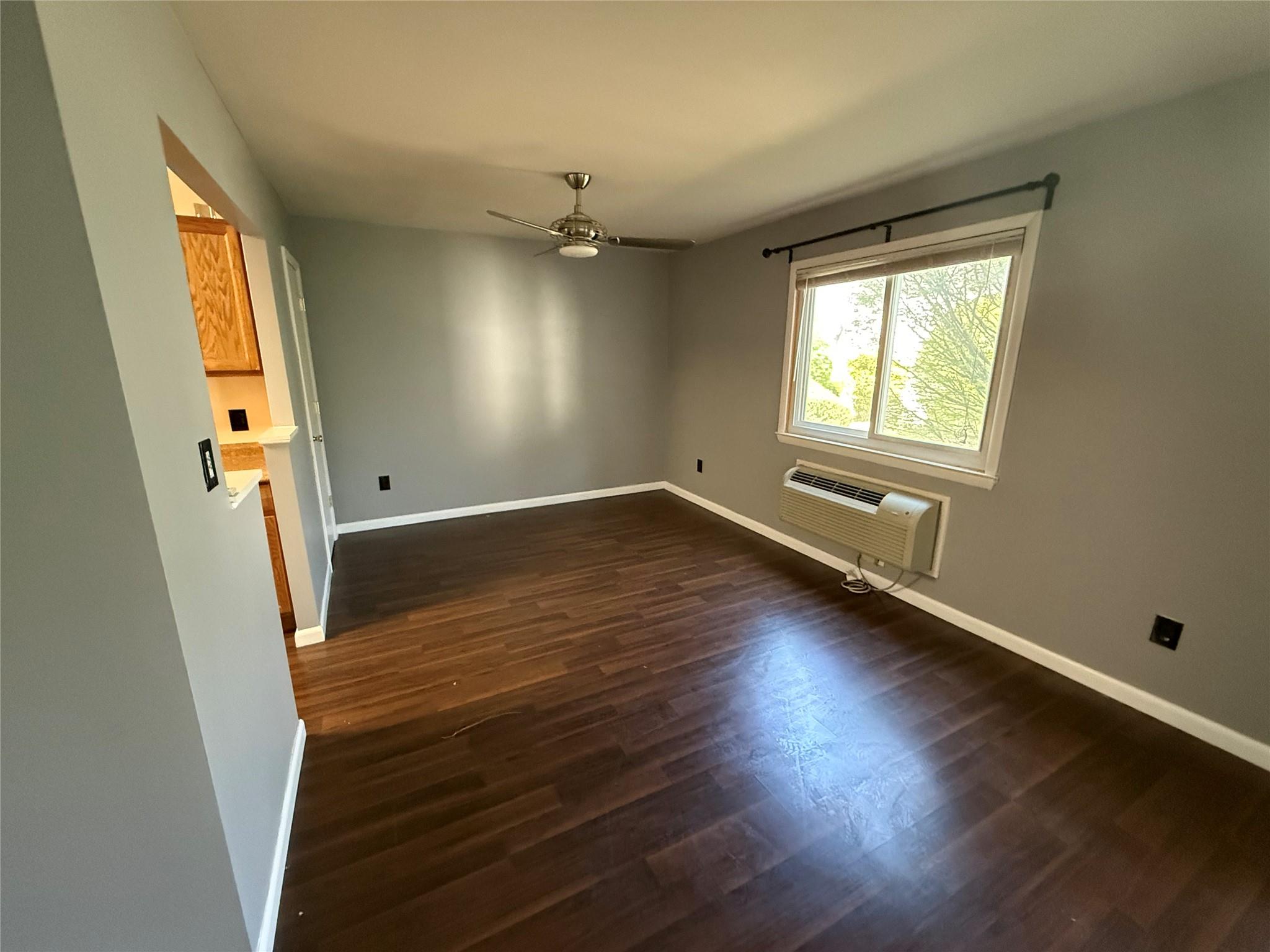 Fishkill, New York 12524, United States, 1 Bedroom Bedrooms, ,1 BathroomBathrooms,Residential,Active,117693