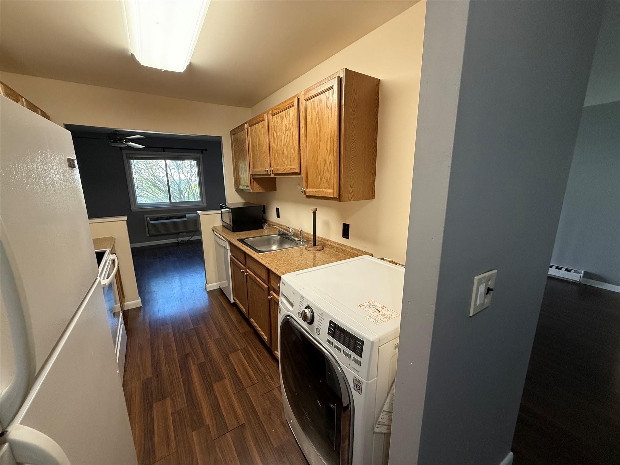 Fishkill, New York 12524, United States, 1 Bedroom Bedrooms, ,1 BathroomBathrooms,Residential,Active,117693