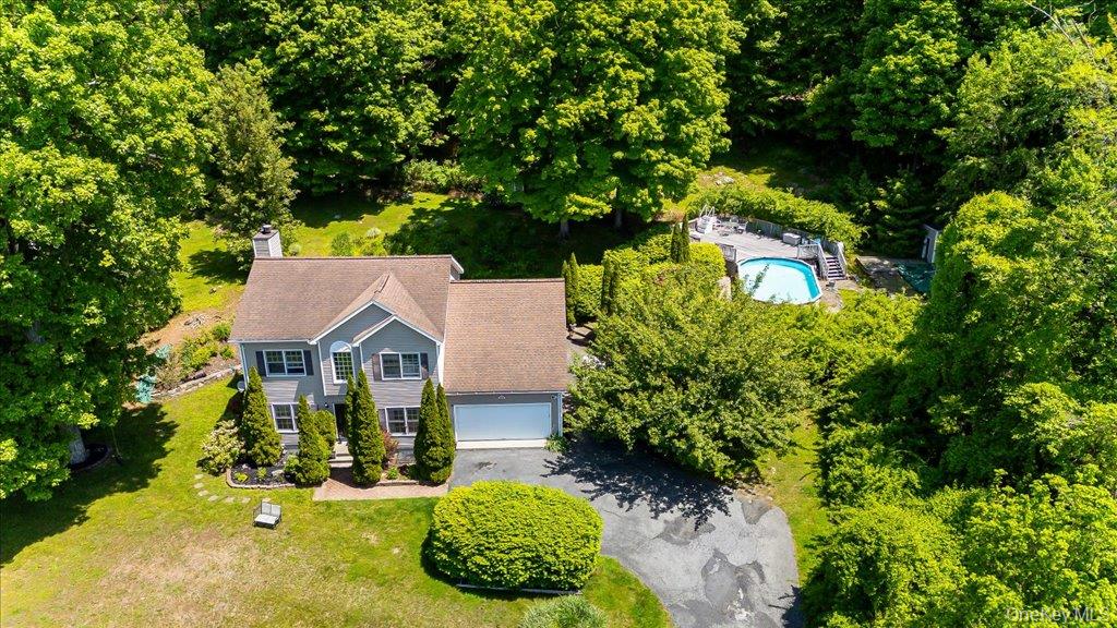 104 Wiccopee Road - Photo 2