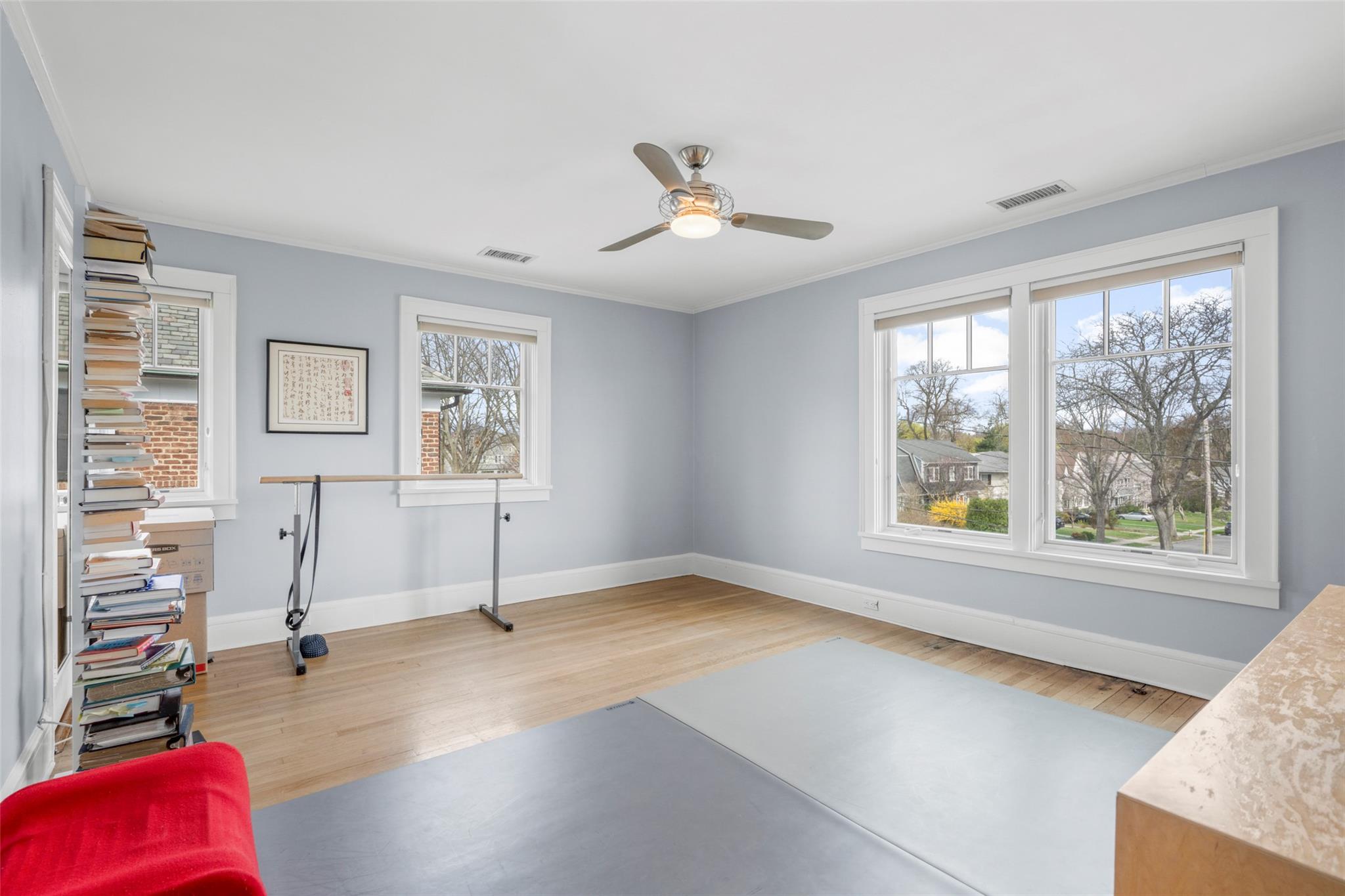 28 Stellar Place, Pelham, New York image 14