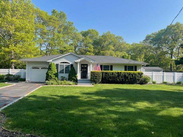 223 Southaven Avenue, Medford, New York image 2