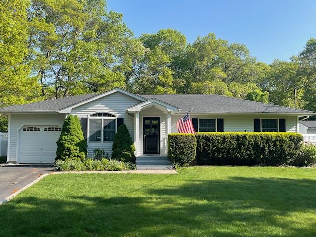 223 Southaven Avenue, Medford, New York image 1