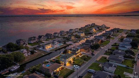 Homes For Sale - 15 Marlin Road<br/> East Quogue, NY 11942