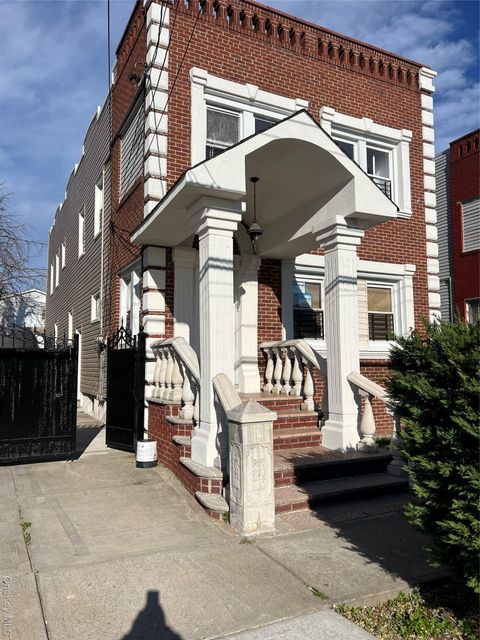 Homes For Sale - 216-25 136th Road #UNIT 1, UNIT 2 AND UNIT 3<br/> Springfield Gardens, NY 11413