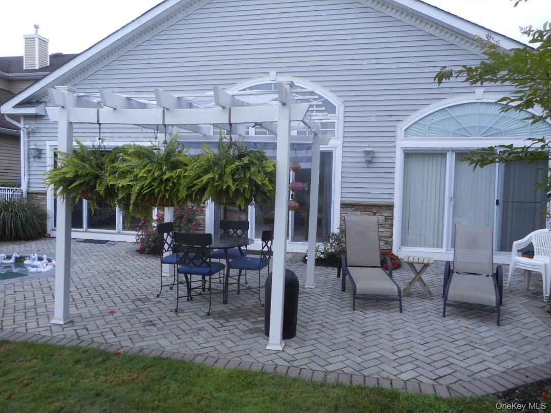 173 Hamlet Drive