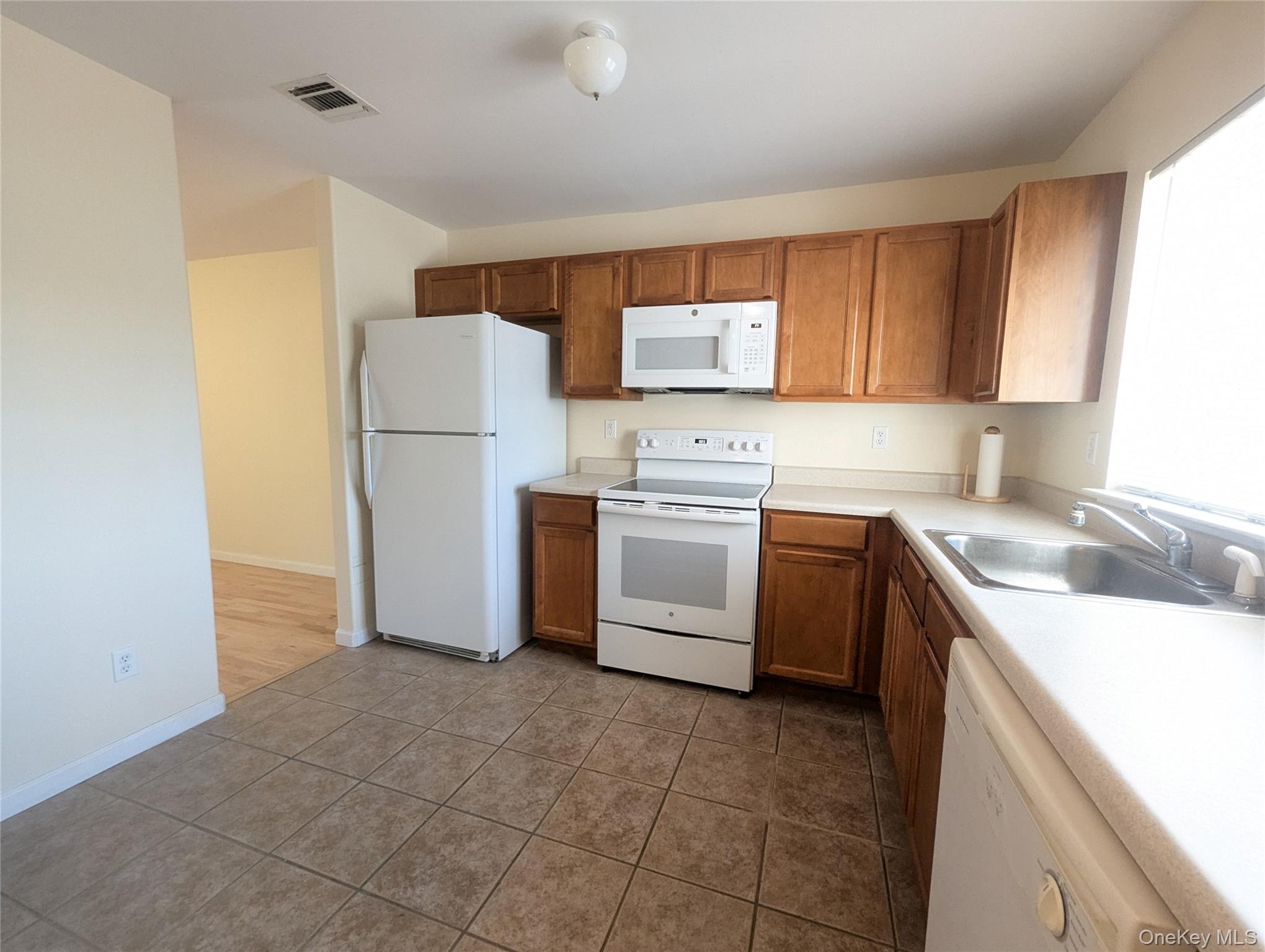 100 Boniface Drive 13D