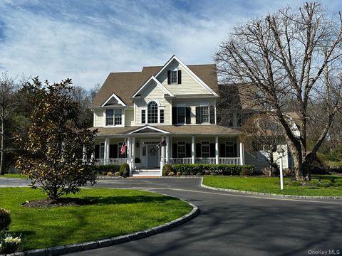 503 Cold Spring Road Laurel Hollow NY 11791