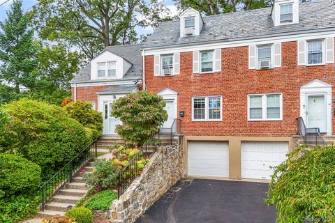 16 Elkan Road Larchmont NY 10538