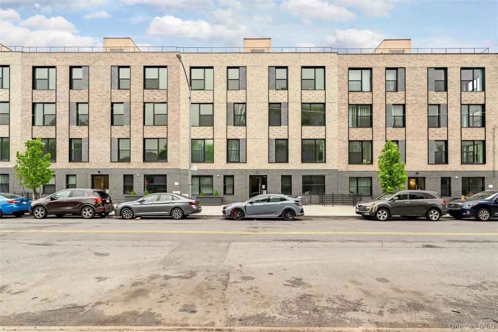 Photo of 1731 Lacombe Avenue #3A, Bronx, NY 10473 (MLS # 942720)