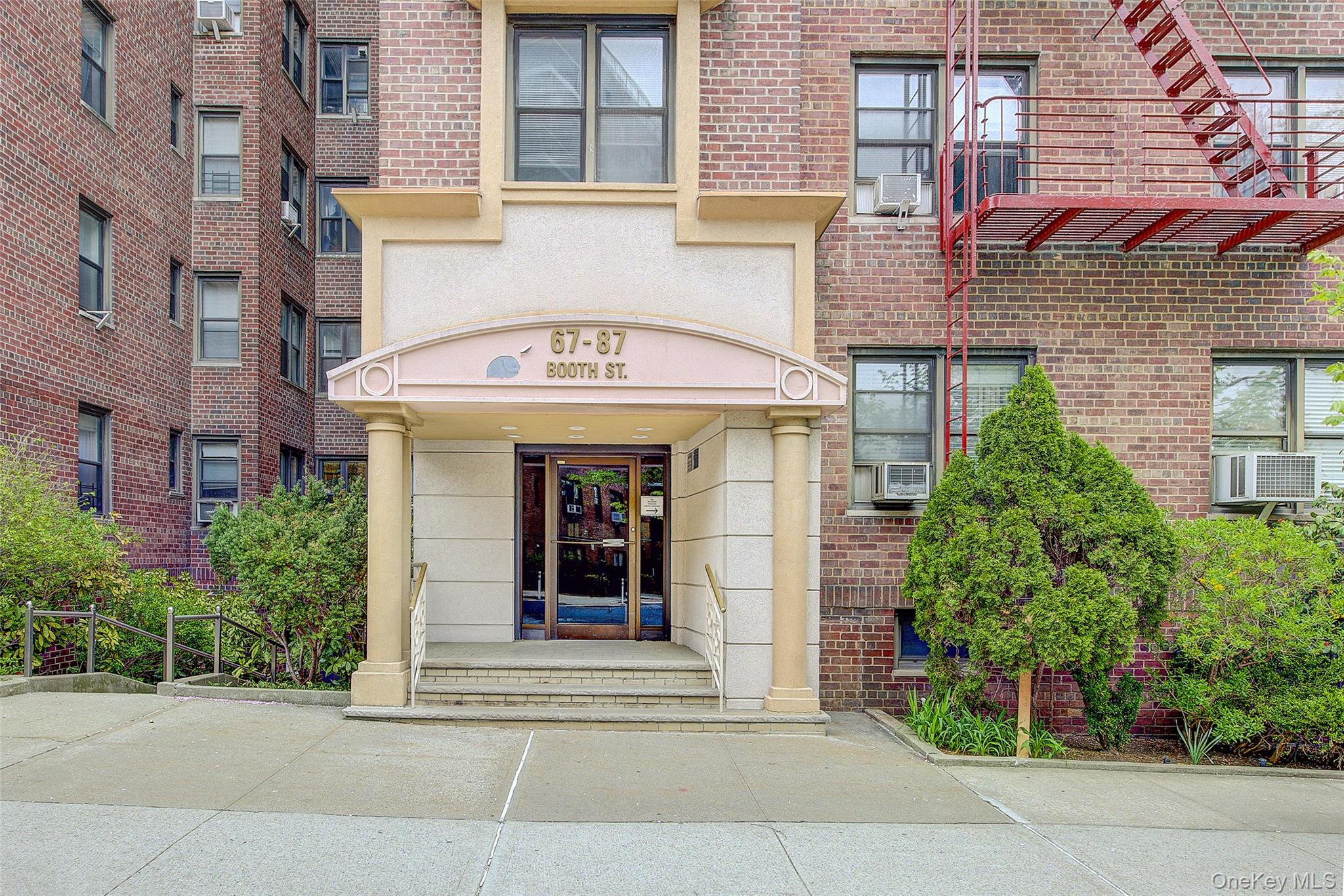 67-87 Booth Street 6J