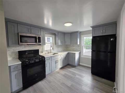 Apartment For Rent - 269 Willis Avenue #SOUTH<br/> Mineola, NY 11501
