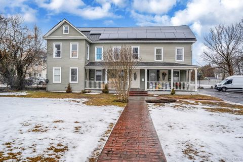 Multifamily For Sale - 49 Main Street<br/> Suffolk County, West Sayville, NY 11796