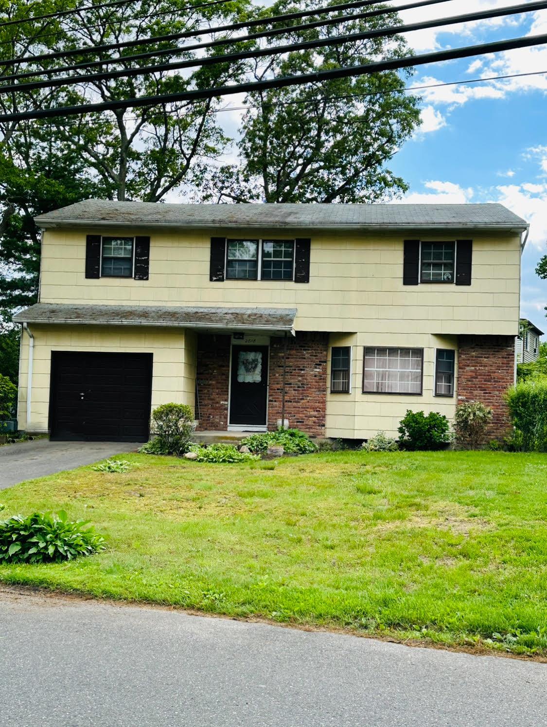 2818 Pine Avenue, Ronkonkoma, New York image 1