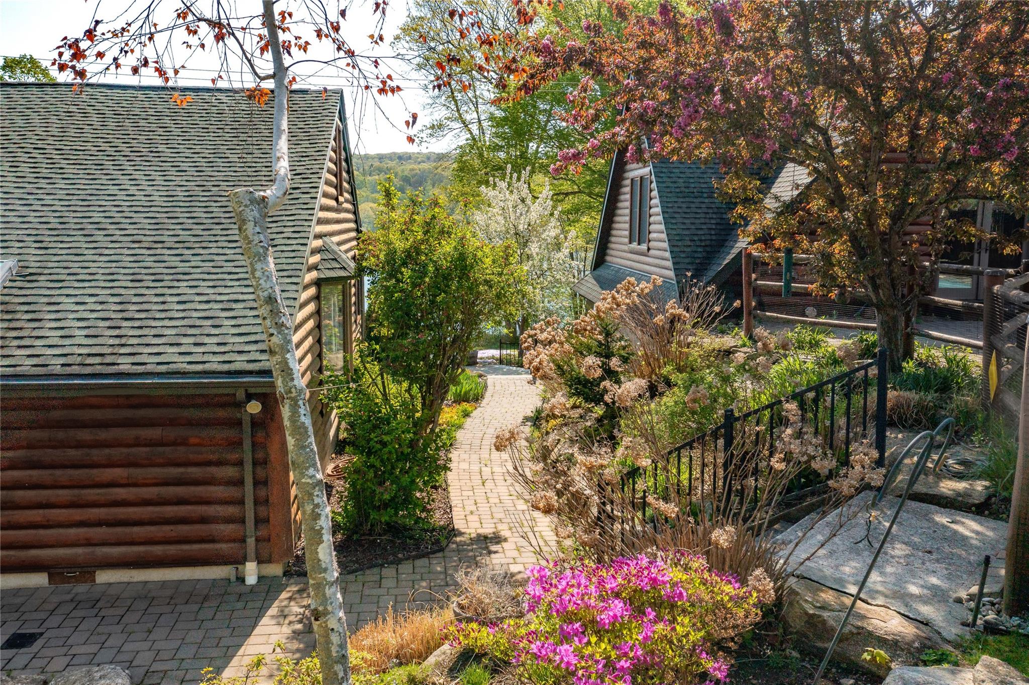81 N Lakeview Drive, Holmes, New York image 10