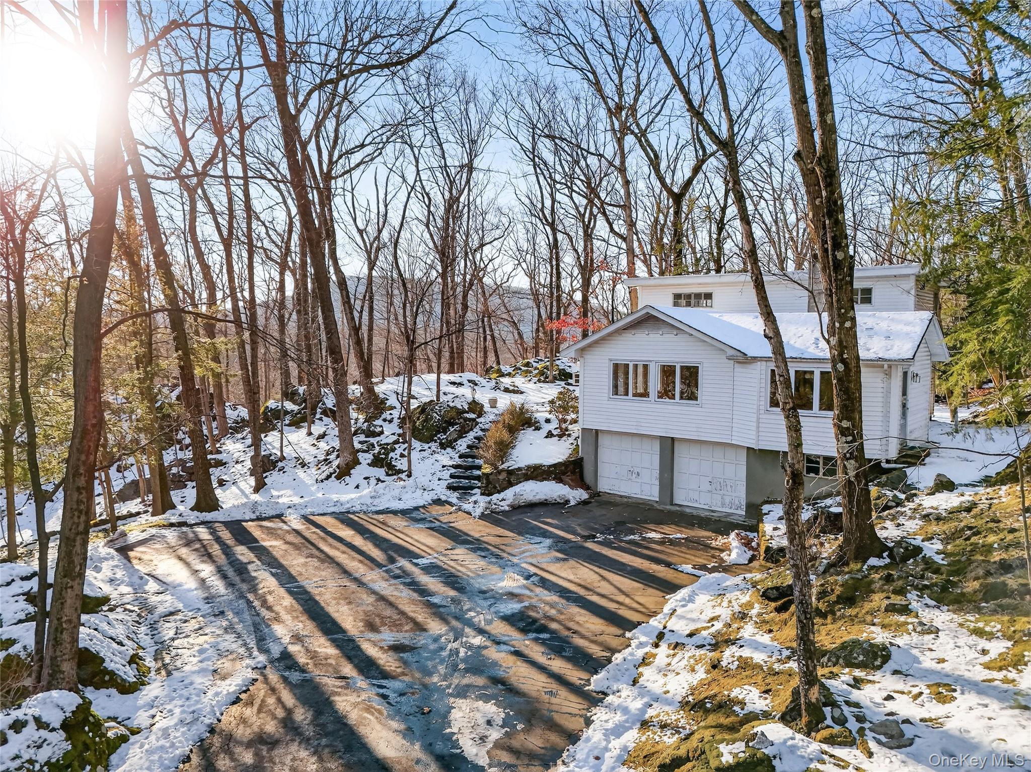 1471 W Old Logging Road