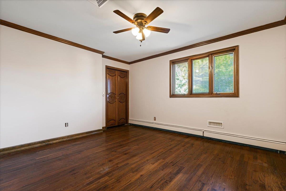17 Lark Avenue, White Plains, New York image 28