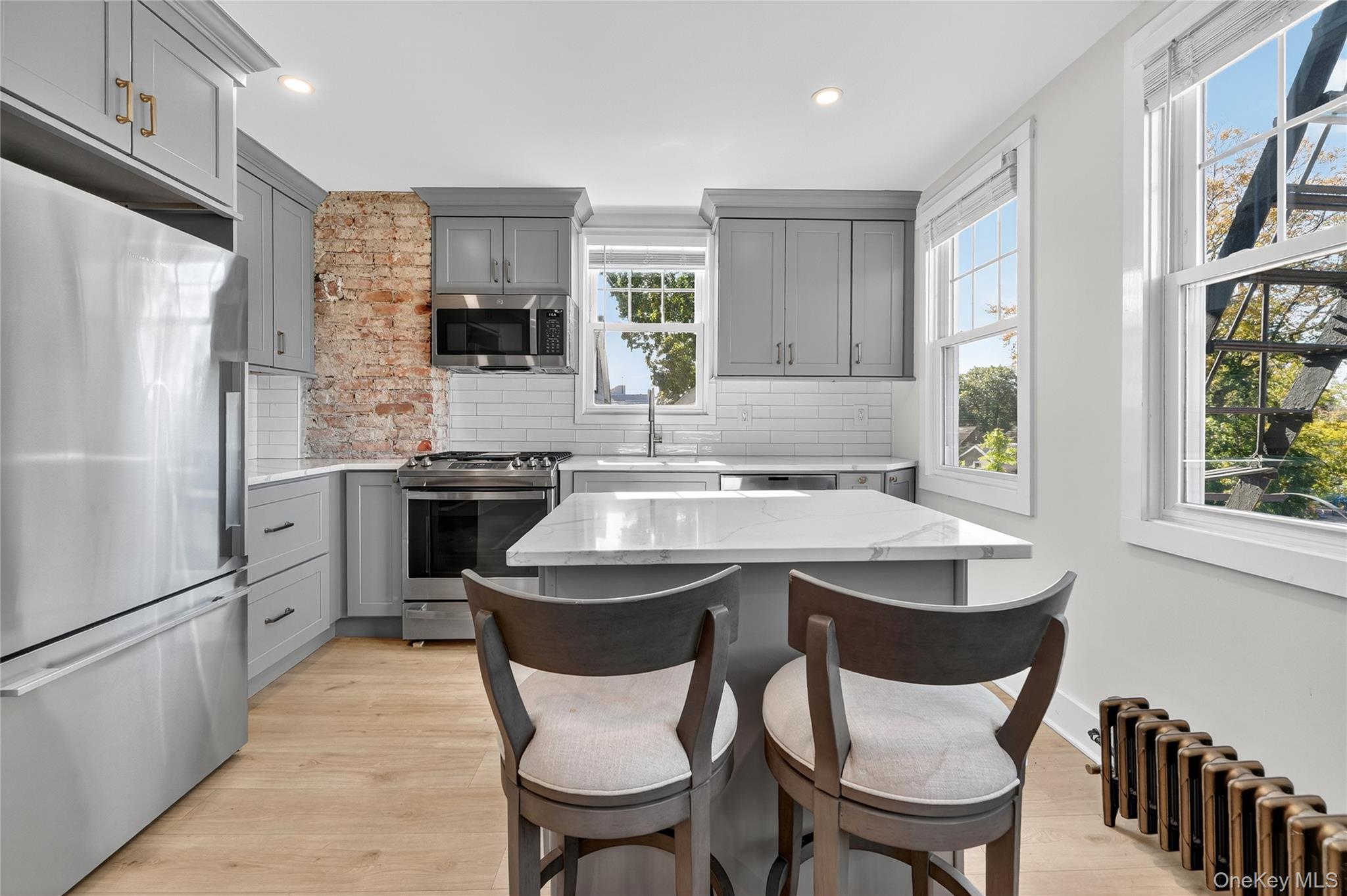 44 Madeleine Avenue 2