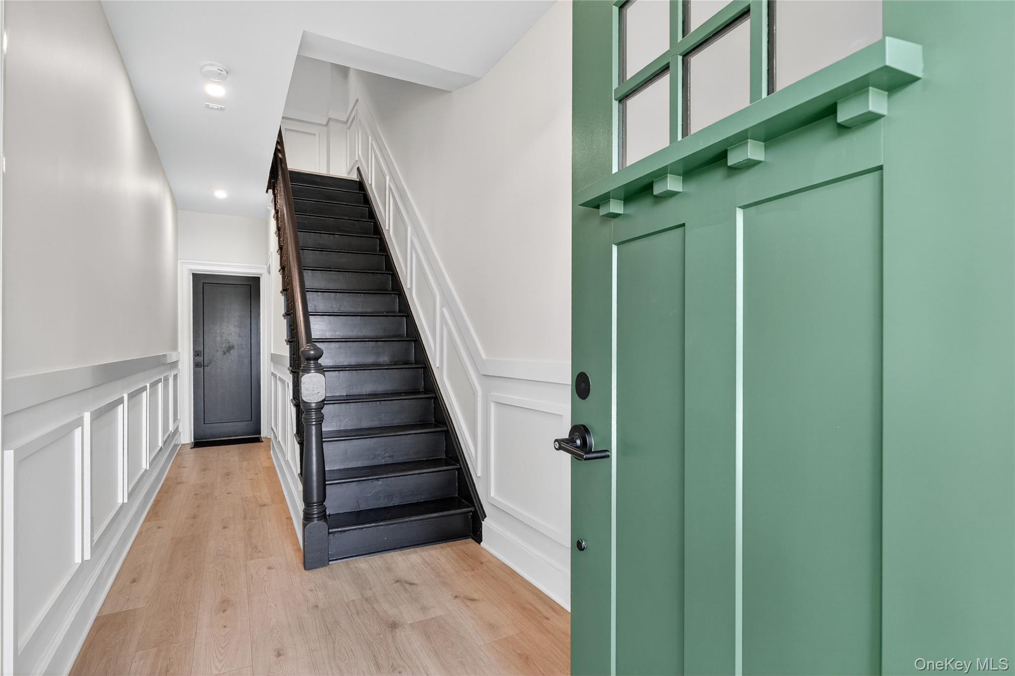 44 Madeleine Avenue 2