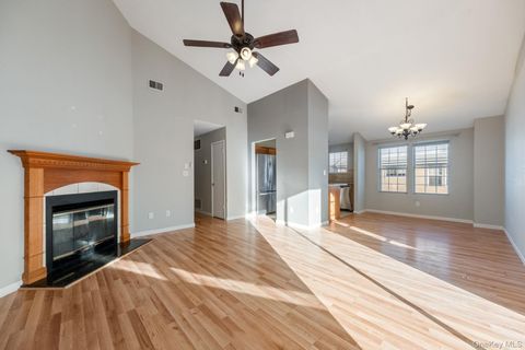 2913 Whispering Hills Chester NY 10918