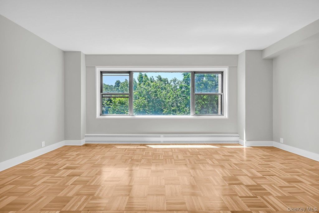 Photo of 9 Fordham Hill Oval #3C, Bronx, NY 10468 (MLS # 947861)