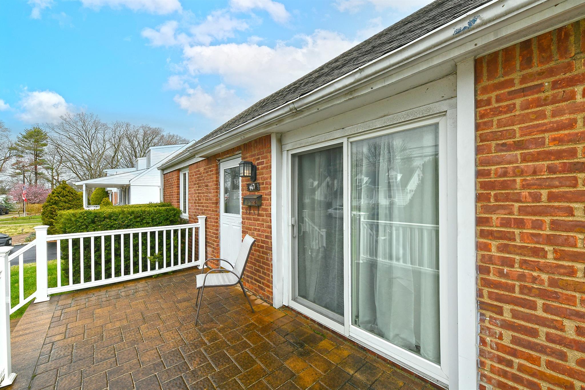 467 Hull Street, East Meadow, New York image 6