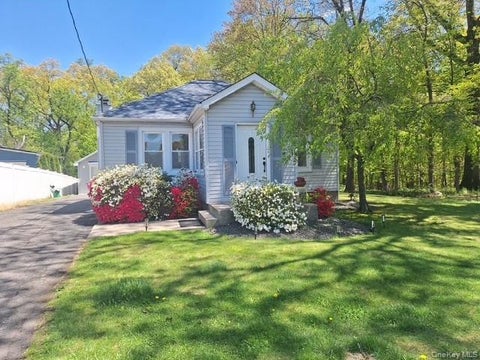 Homes For Rent - 101 Gatto Lane<br/> Pearl River, NY 10965