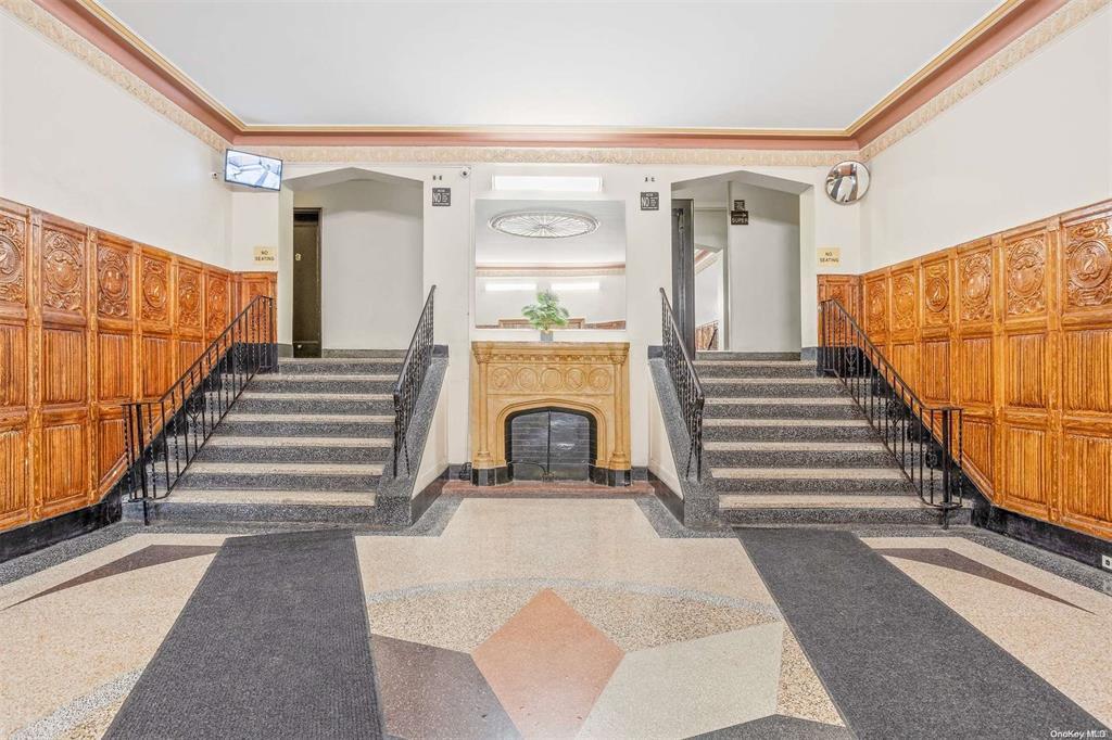 92-11 35th Ave Ave #1N, Jackson Heights, New York image 2