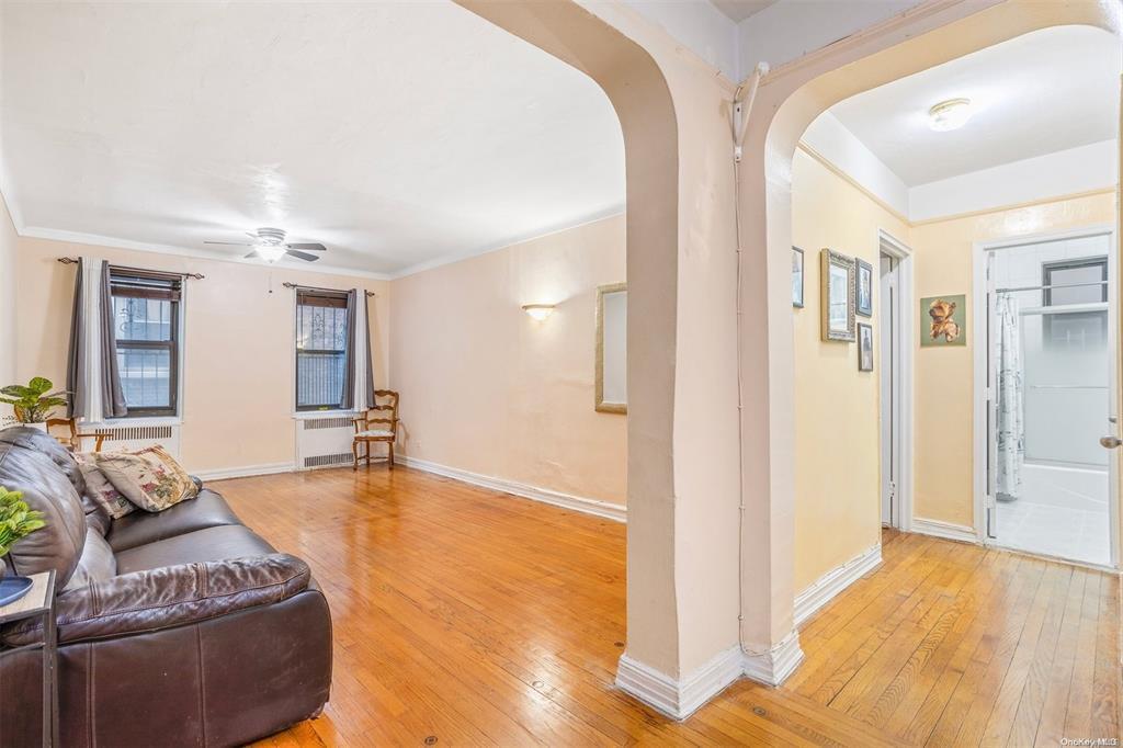 92-11 35th Ave Ave #1N, Jackson Heights, New York image 7