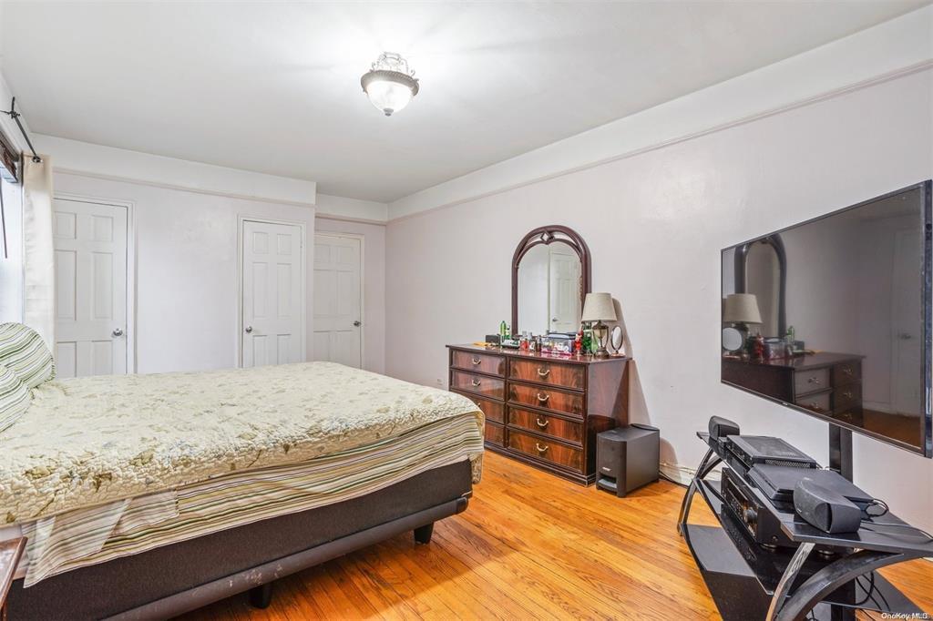 92-11 35th Ave Ave #1N, Jackson Heights, New York image 11