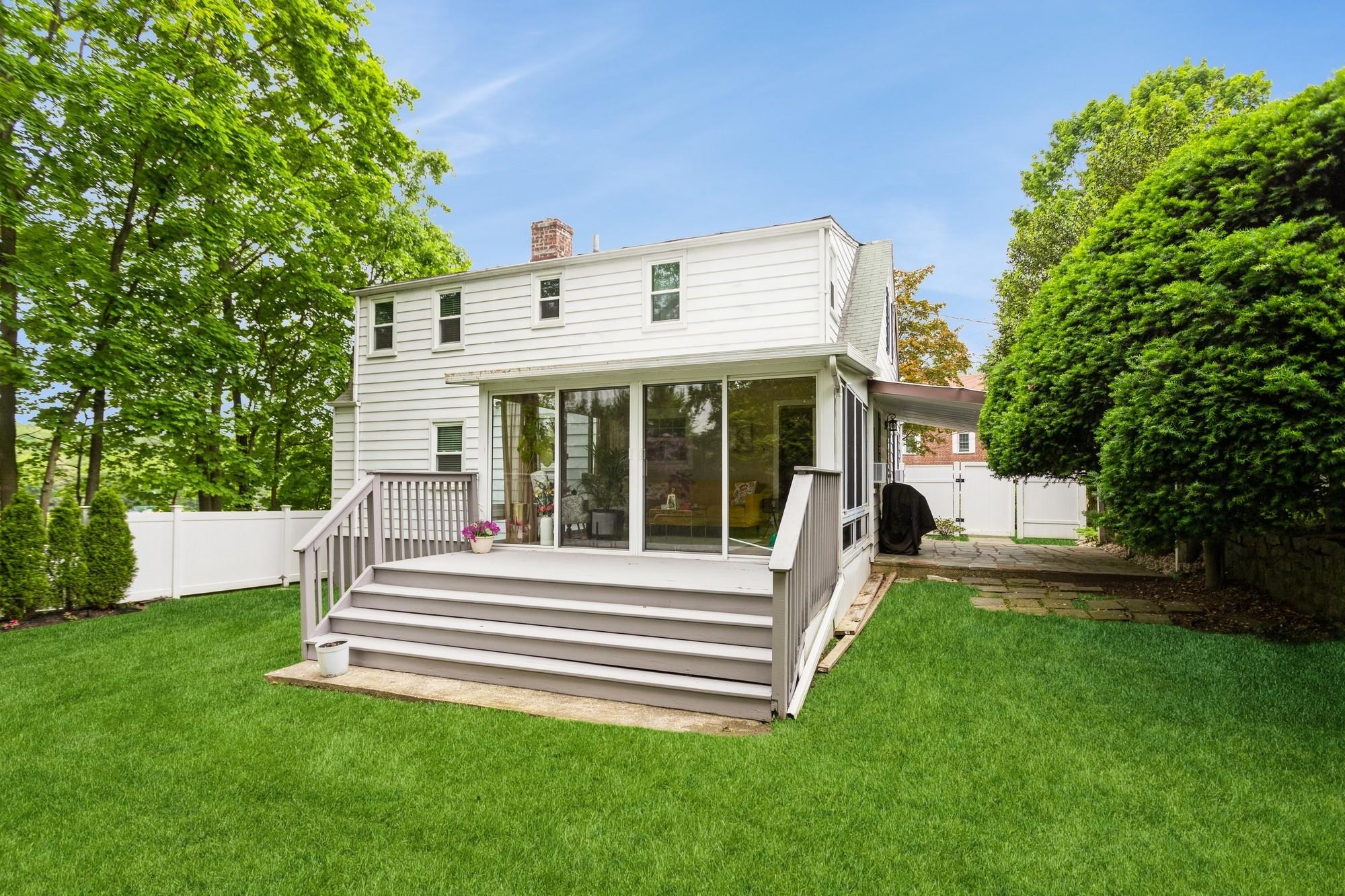 309 Chatterton Parkway, Hartsdale, New York image 27