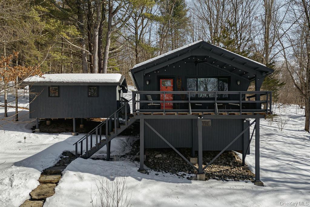 1738 County Route 10