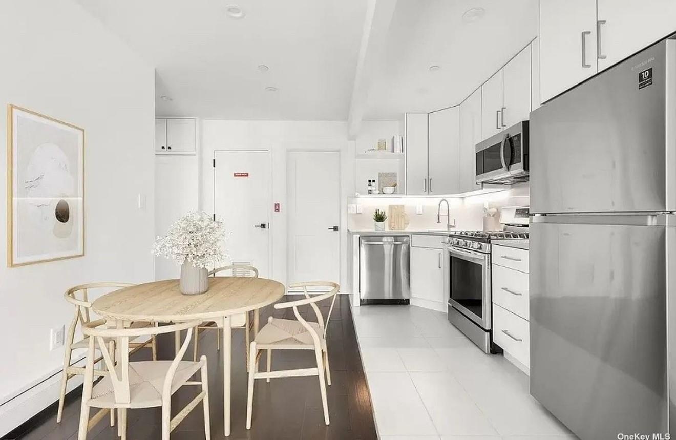 14-40 31st Avenue #3R, Astoria, New York image 4
