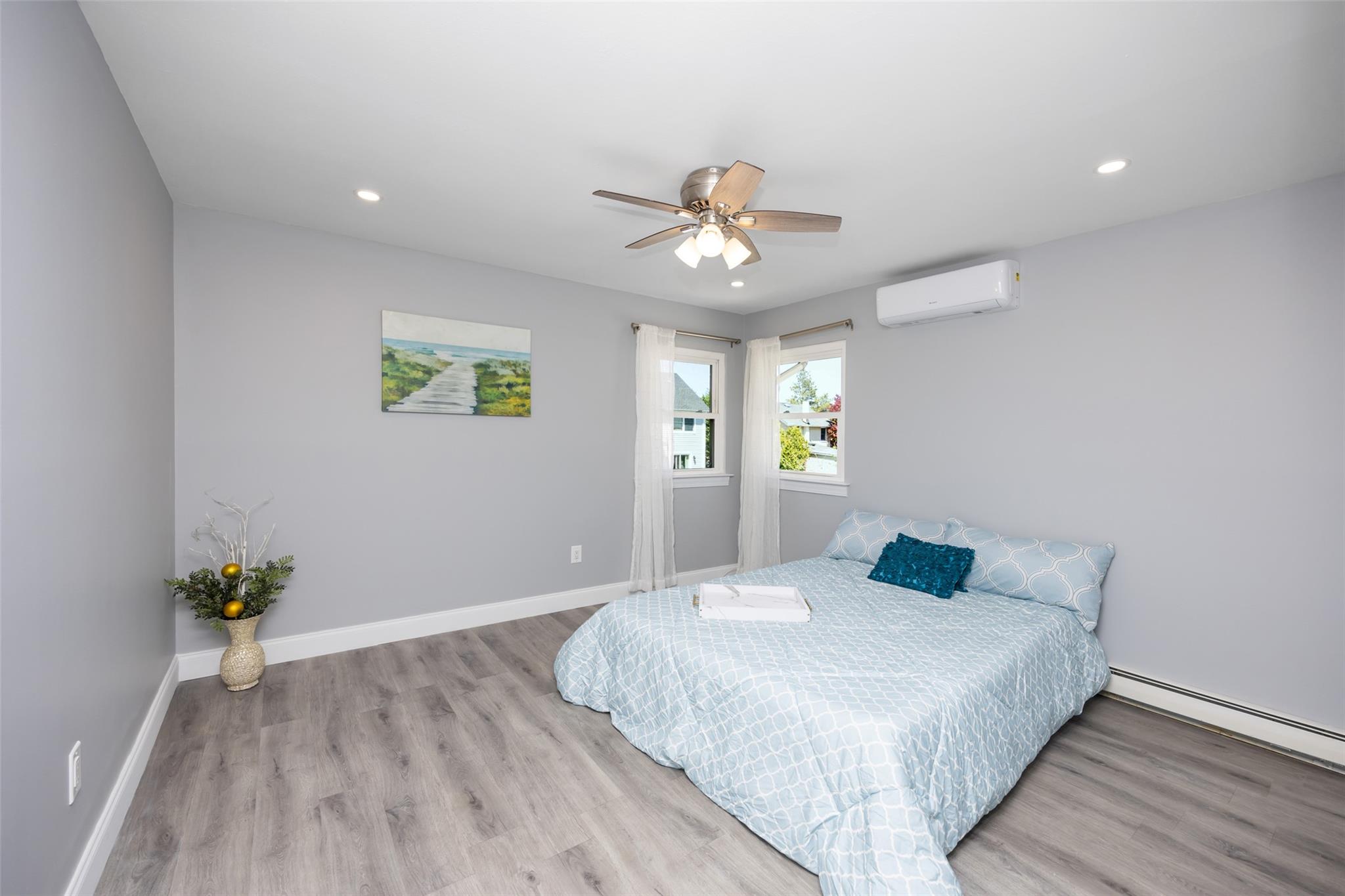 30 Devine Avenue, Syosset, New York image 26