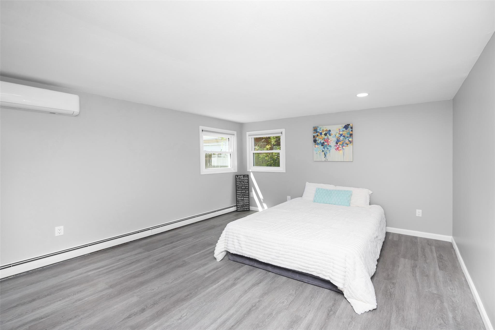 30 Devine Avenue, Syosset, New York image 31