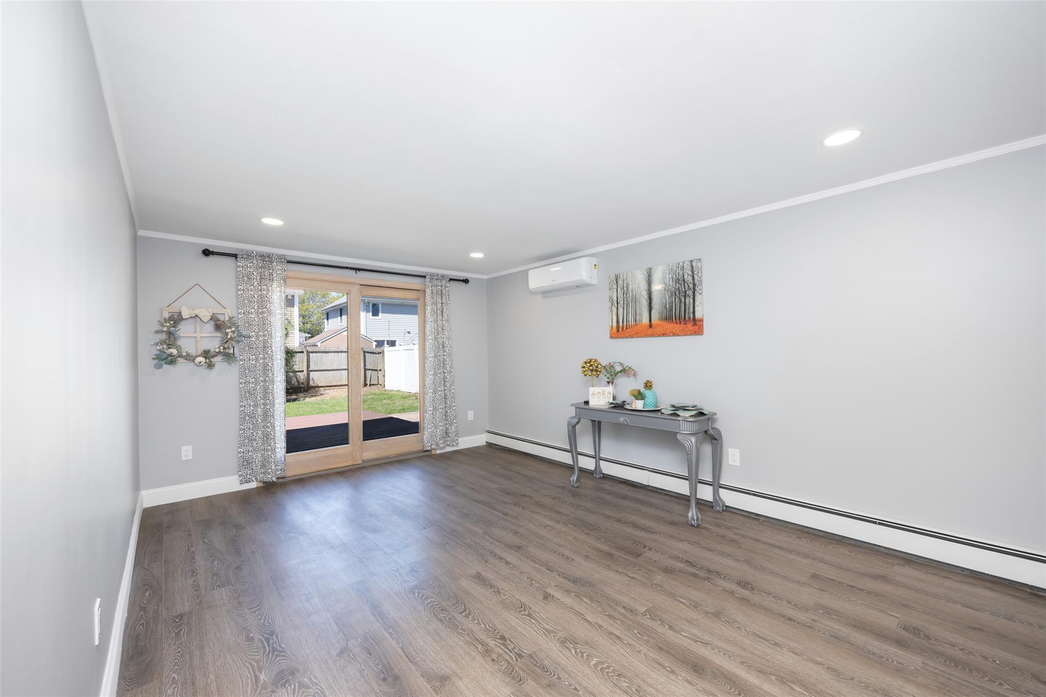 30 Devine Avenue, Syosset, New York image 34