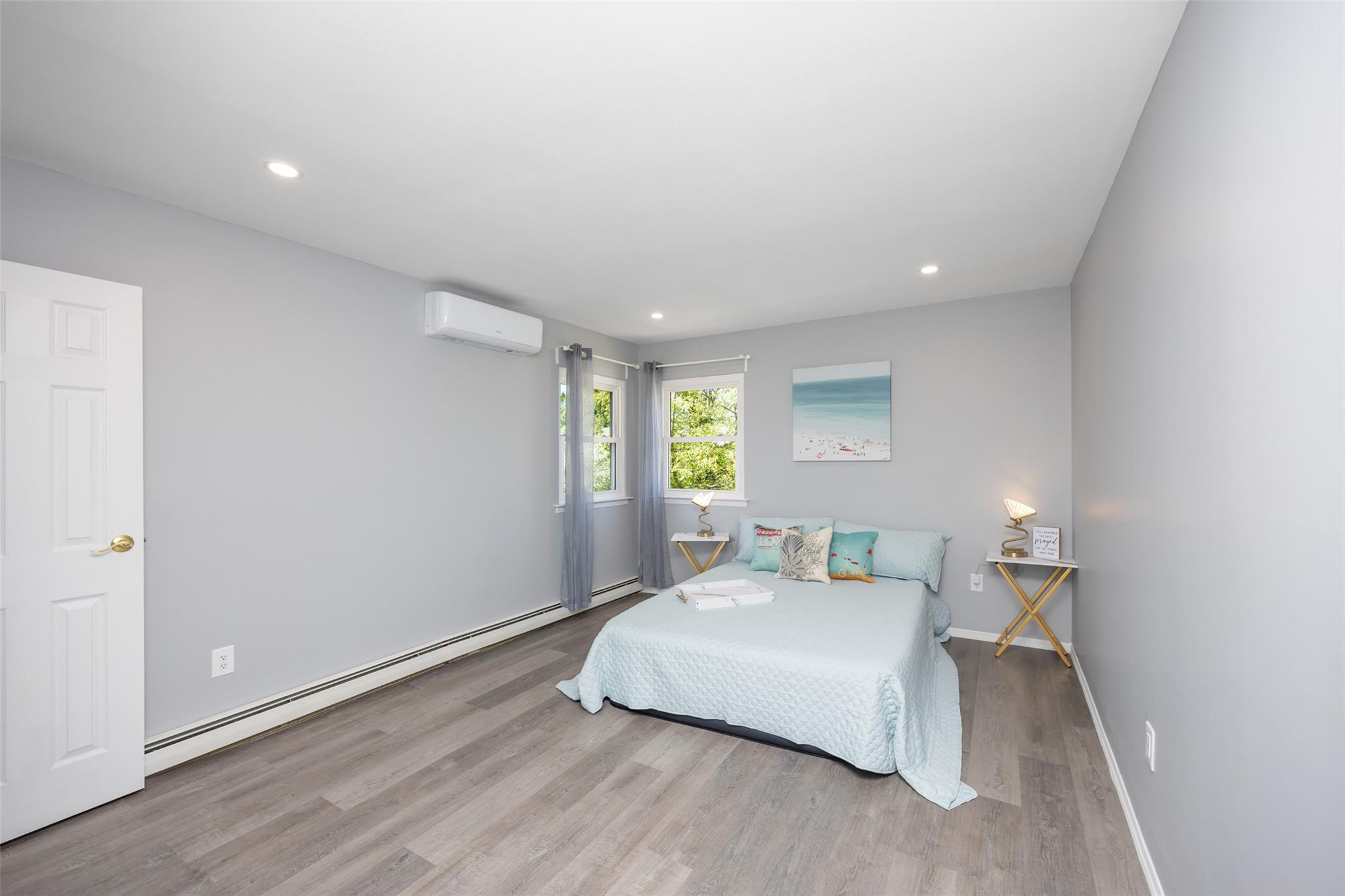 30 Devine Avenue, Syosset, New York image 23