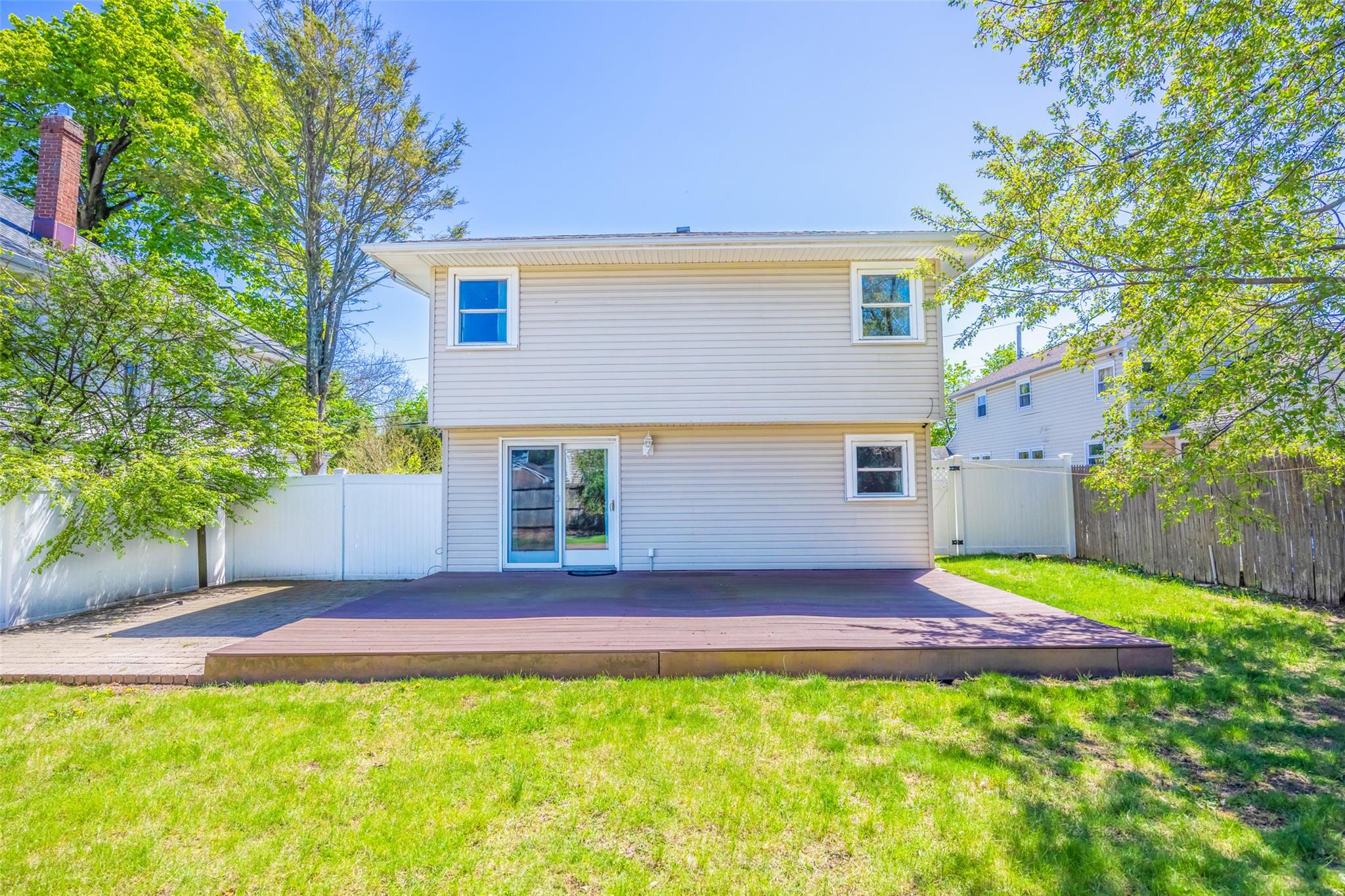 30 Devine Avenue, Syosset, New York image 40