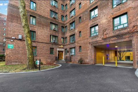 1480 Parkchester Road Bronx NY 10462