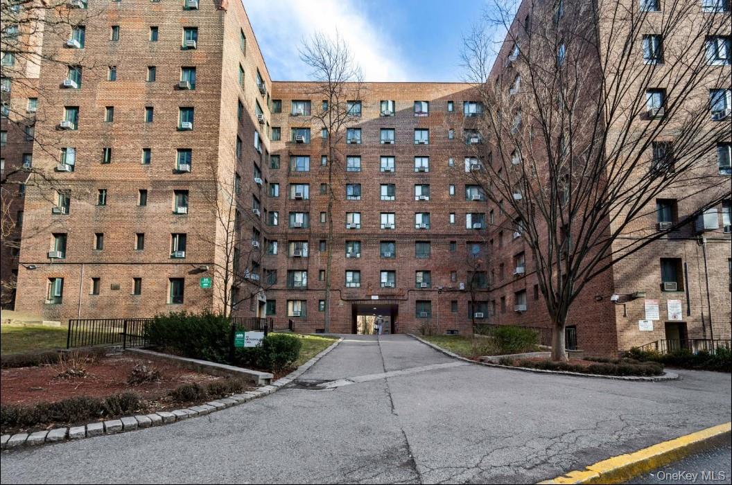 1480 Parkchester Road