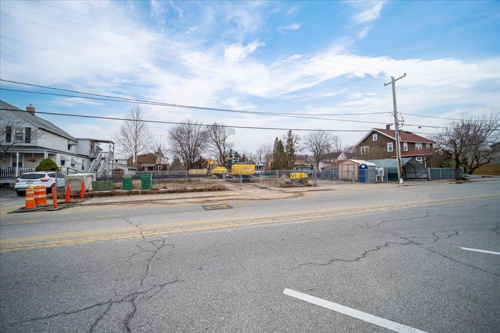 Henry Street #2, Beacon, New York image 9