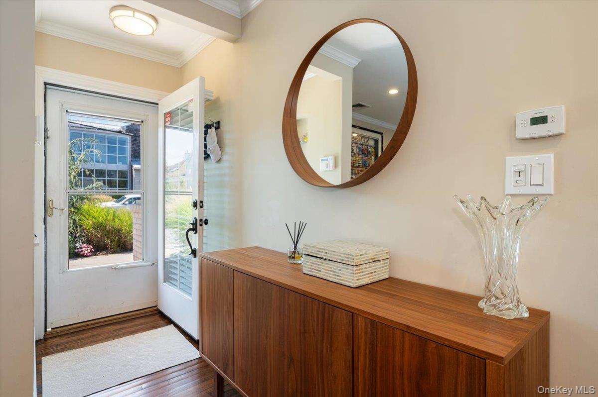 Atlantic Beach, New York 11509, United States, 4 Bedrooms Bedrooms, ,3 BathroomsBathrooms,Residential,Active,210094