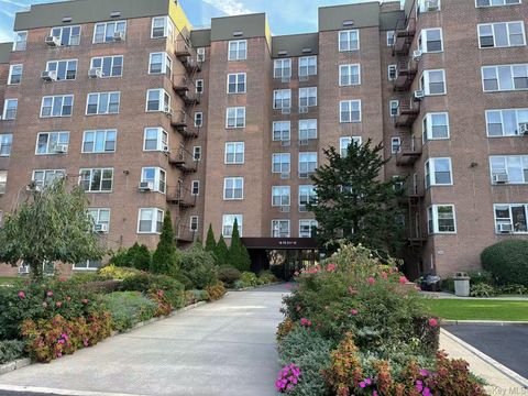 Photo of 18-40 211st Street #5A, Bayside, NY 11360 (MLS # 920664)