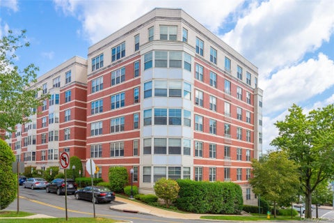 Condo For Sale - 300 Mamaroneck Avenue #201<br/> White Plains, NY 10605